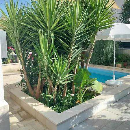 Marijeta Podstrana